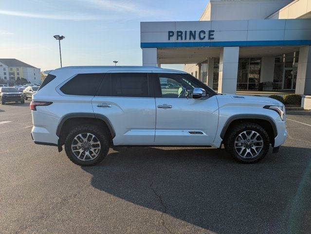 2025 Toyota Sequoia SR5