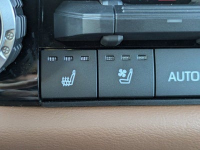 2025 Toyota Sequoia SR5