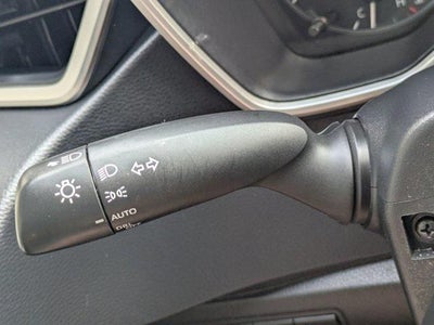 2024 Toyota Corolla Hatchback SE