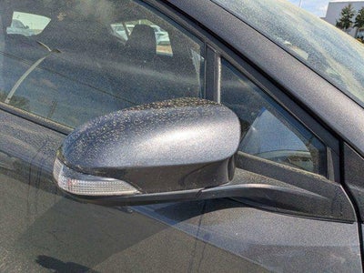 2022 Toyota C-HR XLE