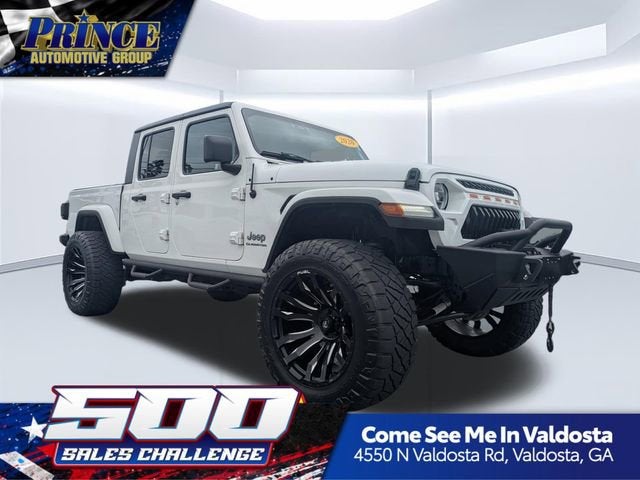 2020 Jeep Gladiator Overland's photo