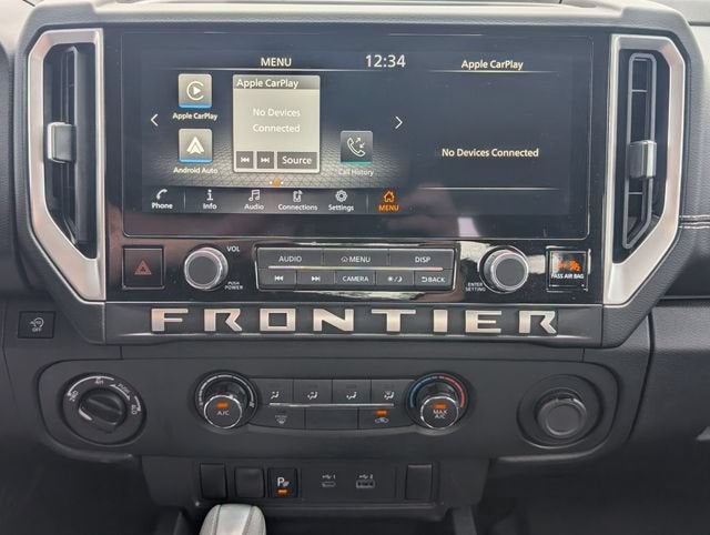 2025 Nissan Frontier SV