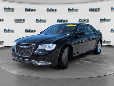 2021 Chrysler 300 Touring