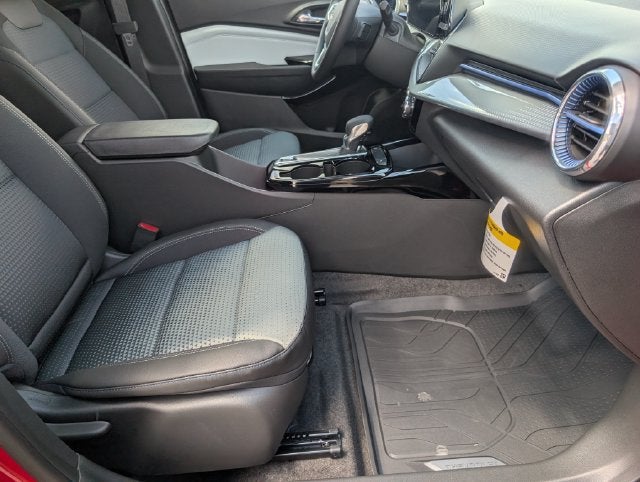2026 Chevrolet Trax LT - Photo 29